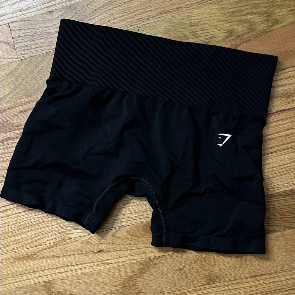 Black gymshark shorts